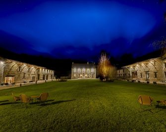 Domaine de la Pommeraye & Spa - La Pommeraye - Building