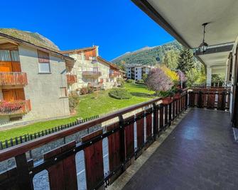 Appartamento Winter Garden - Affitti Brevi Italia - Bardonecchia - Balcón