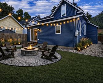 The Pines- Your Luxury Wallace Adventure Base - Wallace - Patio