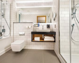 Holiday Inn Manchester Airport By IHG - Mánchester - Baño