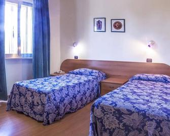 Hotel Sporting - Casarsa della Delizia - Schlafzimmer