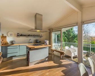 Bungalow near Marina and Beach Kamperland - Kamperland - Κουζίνα