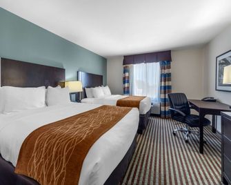 Comfort Inn and Suites Perry I-35 - Perry - Спальня