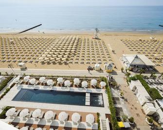 Hotel Las Vegas - Jesolo - Platja