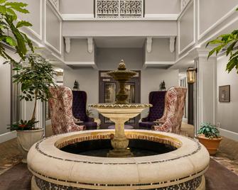 Wydham La Belle Maison - New Orleans - Lobby