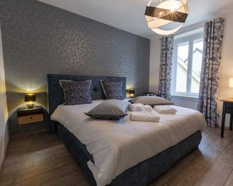 L'or des fontaînes 10 personnes - Mareuil-le-Port - Habitación