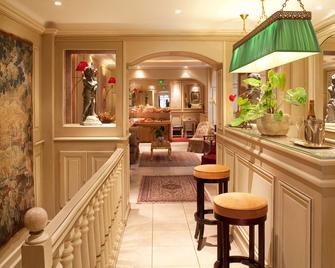 أو مانوار سان جيرمان - باريس - غرفة نوم