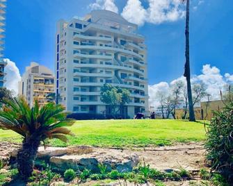 Royal King David Apartment - Netanya - Byggnad