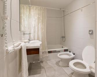 Estocolmo Hotel by bund - Mar del Plata - Bathroom