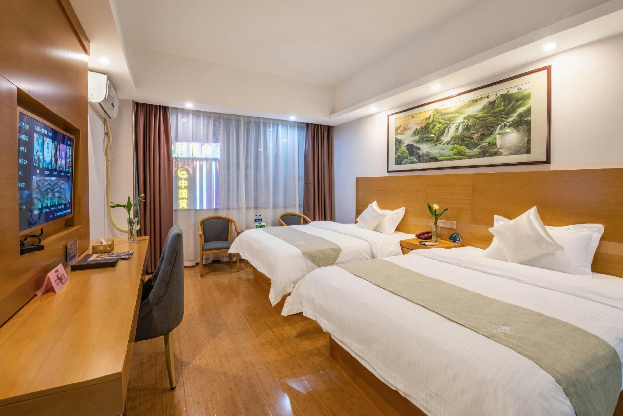 Greentree Inn (Guilin Lingui Jinshan Square Pedestrian Street) - גילין - חדר שינה