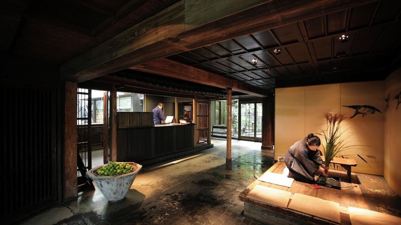 Yuzuya Ryokan