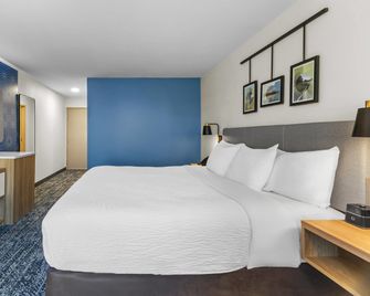 Sleep Inn & Suites Fort Campbell - Oak Grove - Schlafzimmer