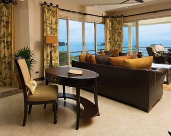 Parador Nature Resort and Spa - קוואפוס - סלון