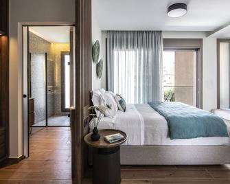 Salina Spa Villas - With Private Heated Eco-Pool, Sauna & Jaccuzi Hot Tub - Volos - Camera da letto