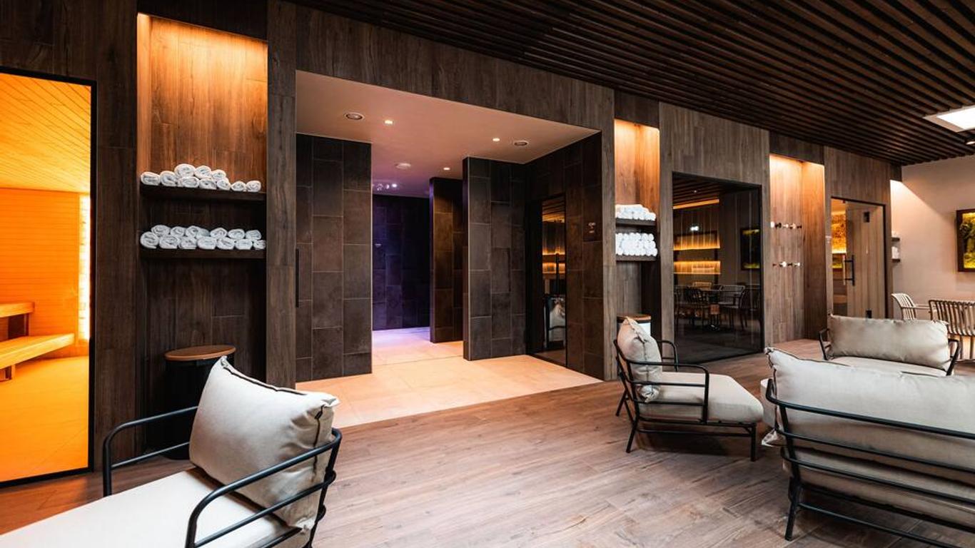 ميري هوتل آند سبا