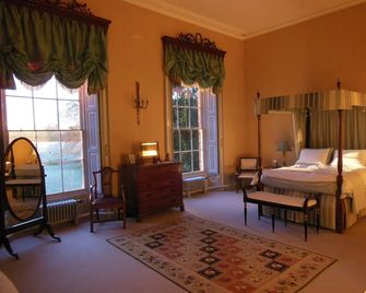 Glebe House - Grantham