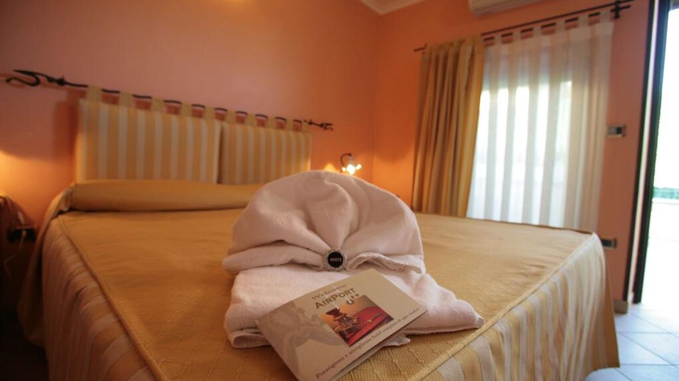 Airport Hotel