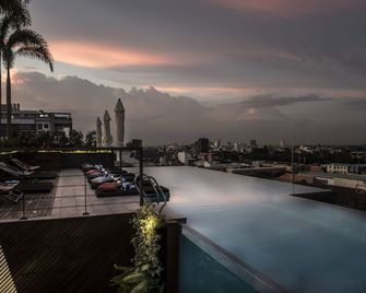 Aquarius Hotel and Urban Resort - Phnom Penh