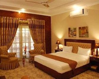 Hill View Hotel - Islamabad - Habitación