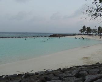 Off Day Inn - Malé - Strand
