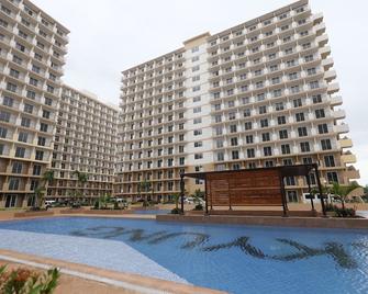 Private studio unit with balcony near the beaches - Lapu-Lapu City - Gebäude