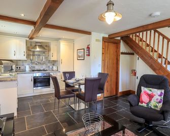 Bobbin Cottage - Kendal - Kitchen