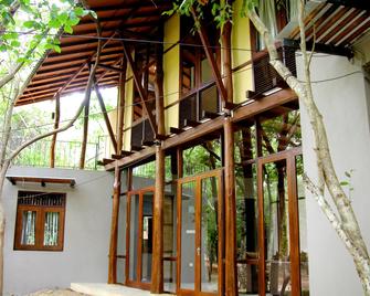 Fresco Lion Villa - Dambulla - Lobby