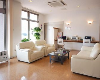 New Station Hotel - Isahaya - Soggiorno
