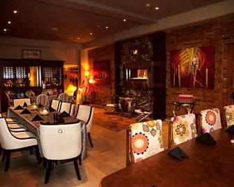 Retro Suites Hotel - Chatham-Kent - Restaurant