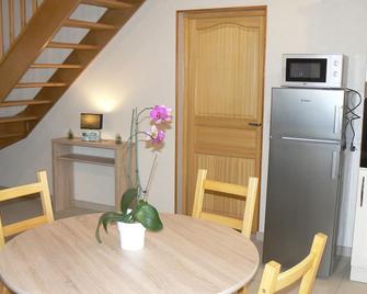 Gîte \'Les Cloiseaux\' for nature lovers. - Saint-Agnan - Comedor
