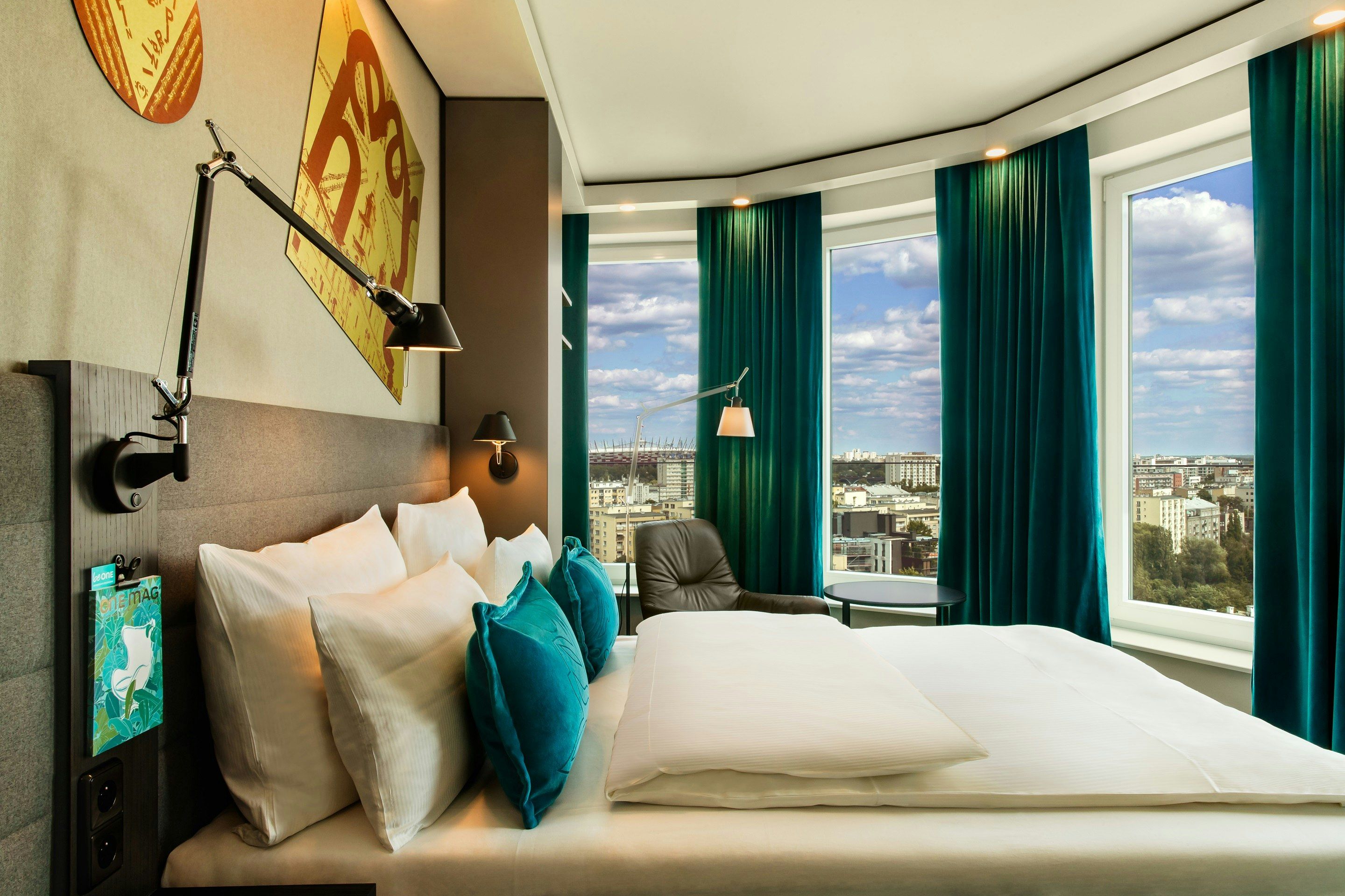 Motel One Warsaw-Chopin thumbnail 3