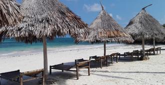 Flamingo Villas Resort - Malindi - Beach