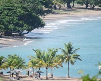 Amazing Beach View House Apt 2 - Castries - Beach