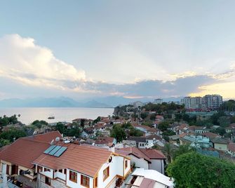 Patron Hotel - Antalya - Outdoor view