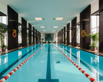 Beijing Hotel Momc - Beijing - Pool