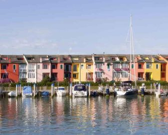 Two-room apartment near the sea - Caorle - Outdoors view