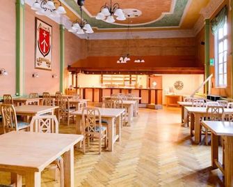 Vinetahotel Stadt Barth - Barth - Restaurant