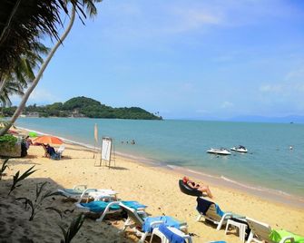 Fueangfu Villa - Ko Samui - Beach