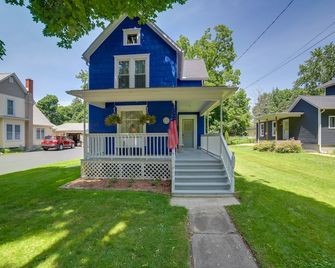 Fire Pit, BBQ and Yard Family Home in Adrian - Adrian