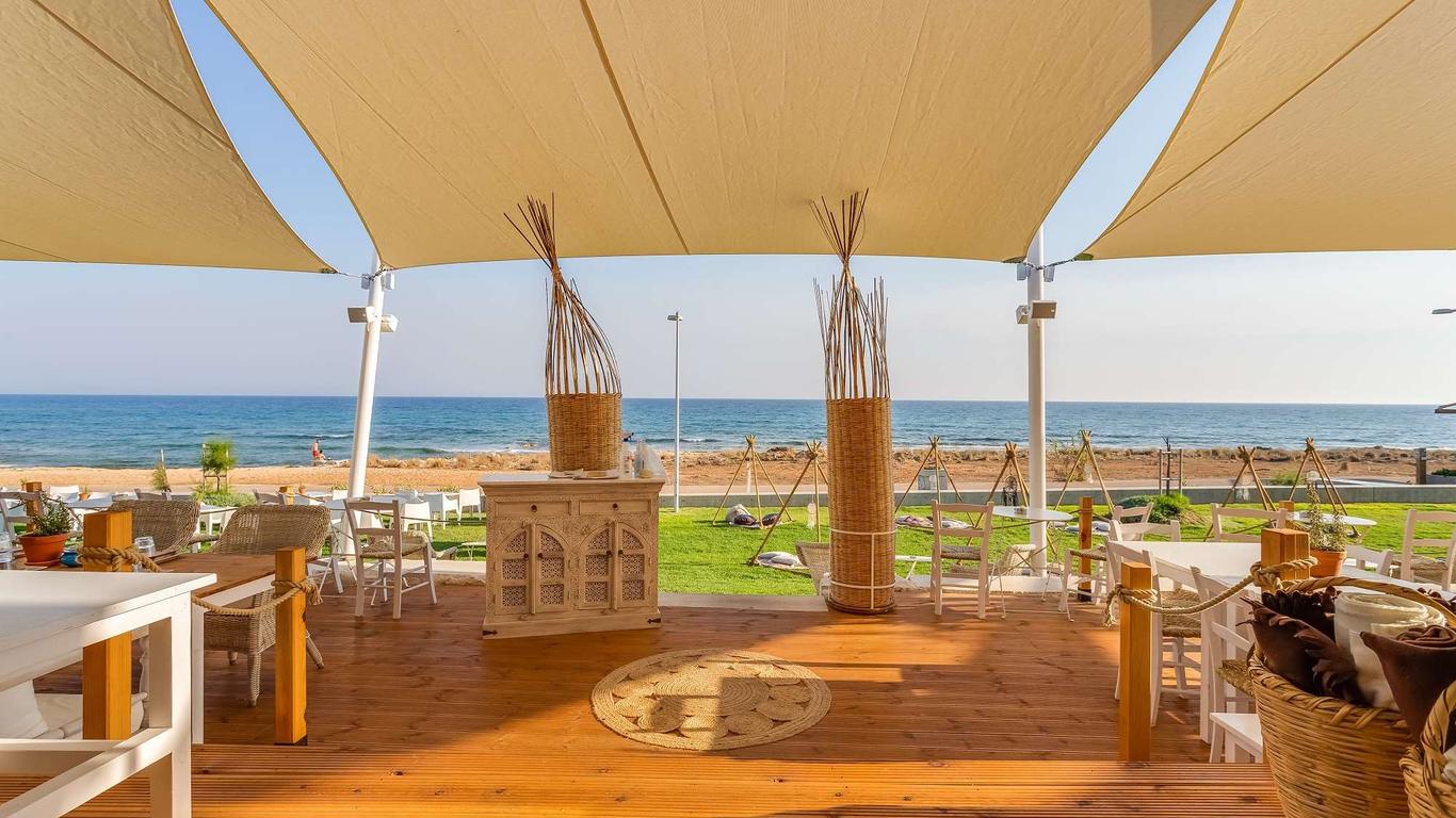 Piere Anne Beach Hotel