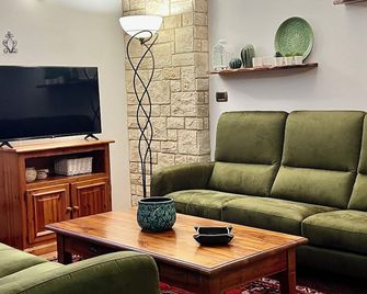 Casa Vacanze Moneglia 2 Camere Con Terra - Moneglia - Huiskamer