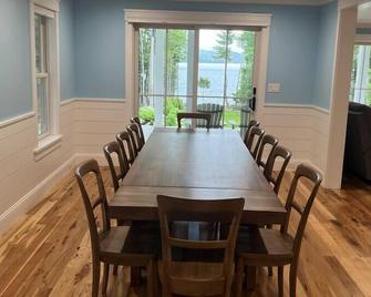 Timeless Memories on Newfound Lake - Hebron - Dining room