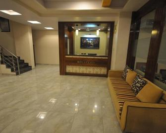 Hotel Saishree` - Shirdi - Lobby