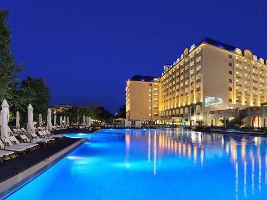 مارينا جراند بيتش هوتل - عامامل جميع الخدمات