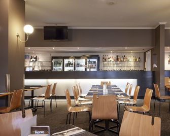 Black Buffalo Hotel - Hobart - Restaurante