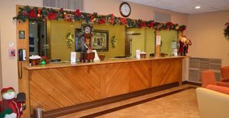 Ontario Airport Inn - Ontario - Front desk