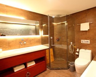 Reina Hotel (Zhangye Gulou Branch) - Zhangye - Habitación