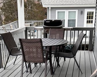 Shade of Gray at Splitrock - Hammondsport - Balcón