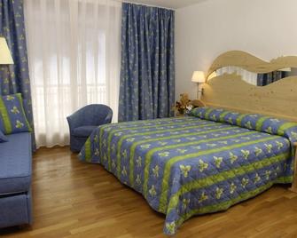 Hotel Rivè - Complesso Turistico Campo Smith - Bardonecchia - Bedroom