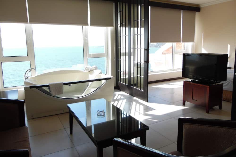 فندق و منتجع بورتالونا